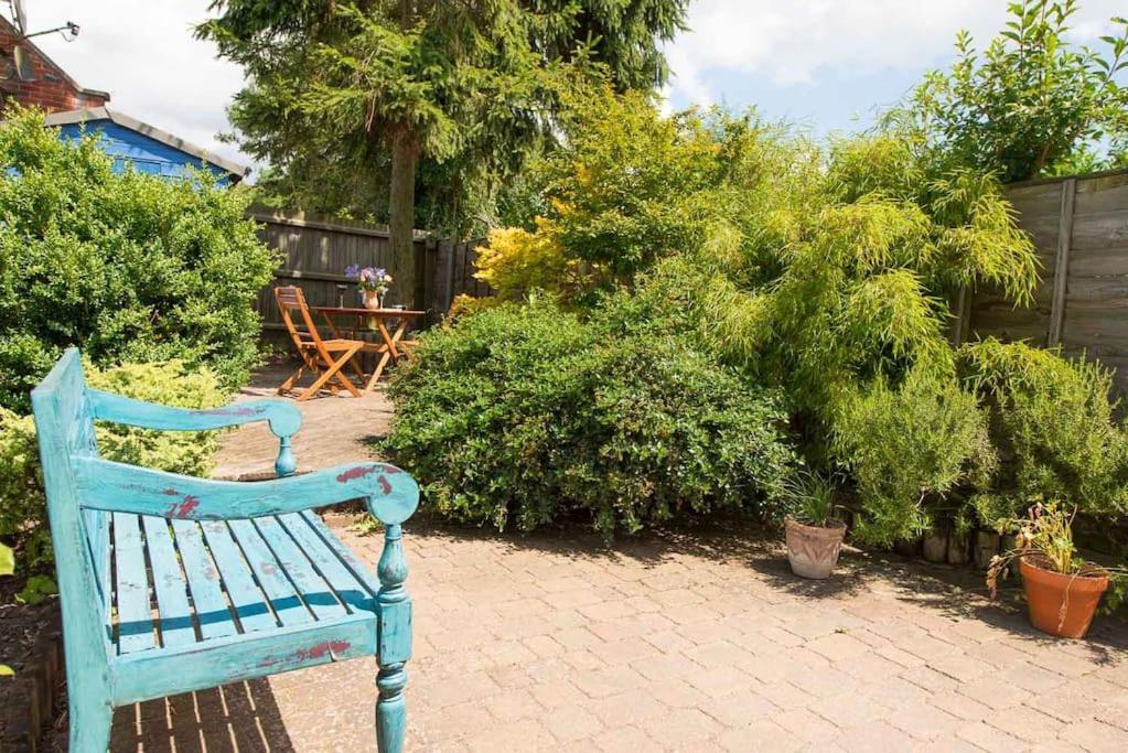 Meddlars A Historic Cottage On The Countryside Edge Of A Vibrant Market Town Hadleigh  エクステリア 写真